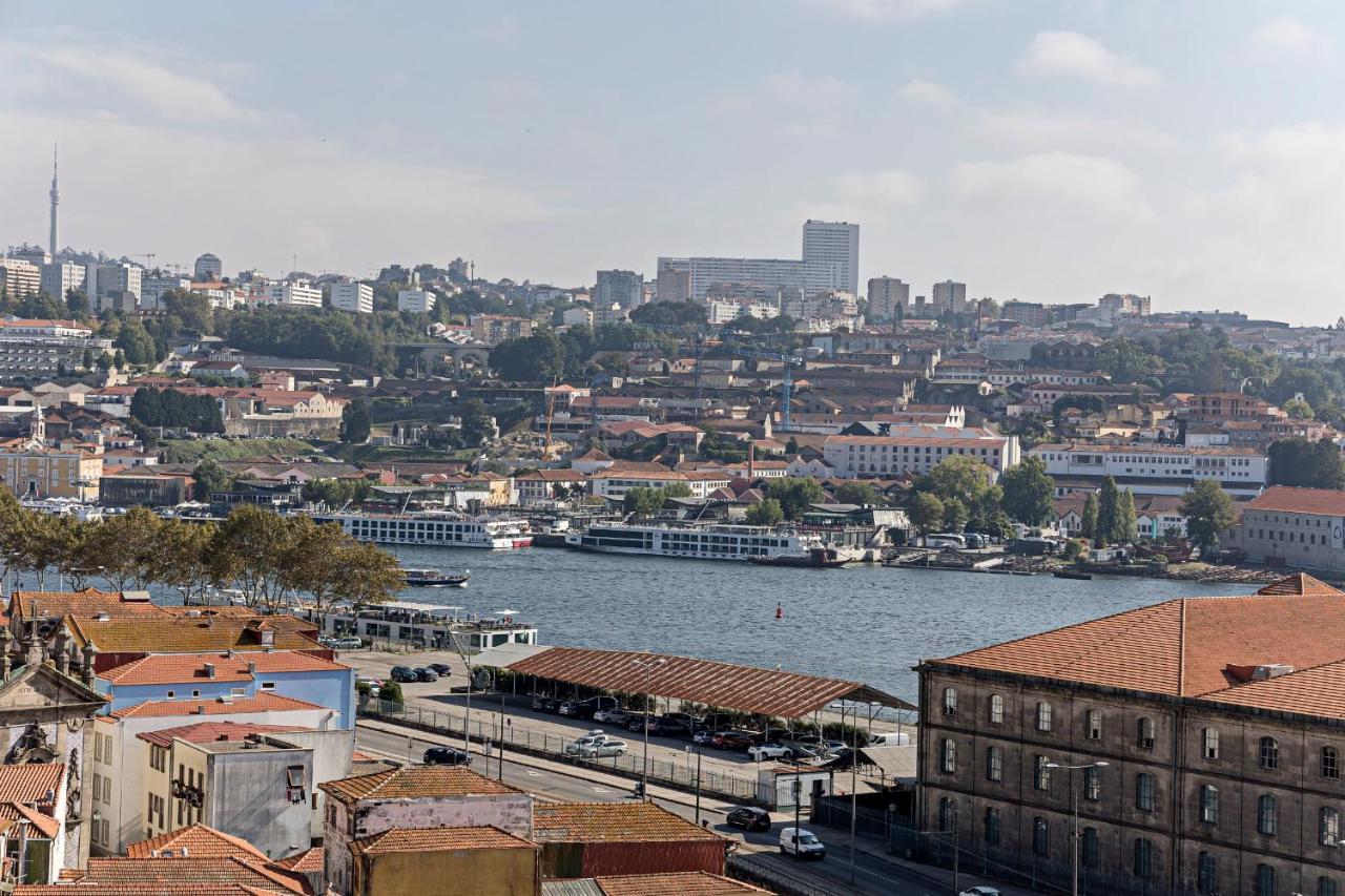 Wonderful Flat Near River W/ Ac By Lovelystay Porto Luaran gambar